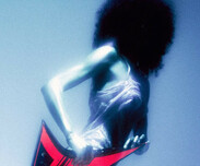 Uche Yara auf 'Bodyscanner' Tour in Berlin