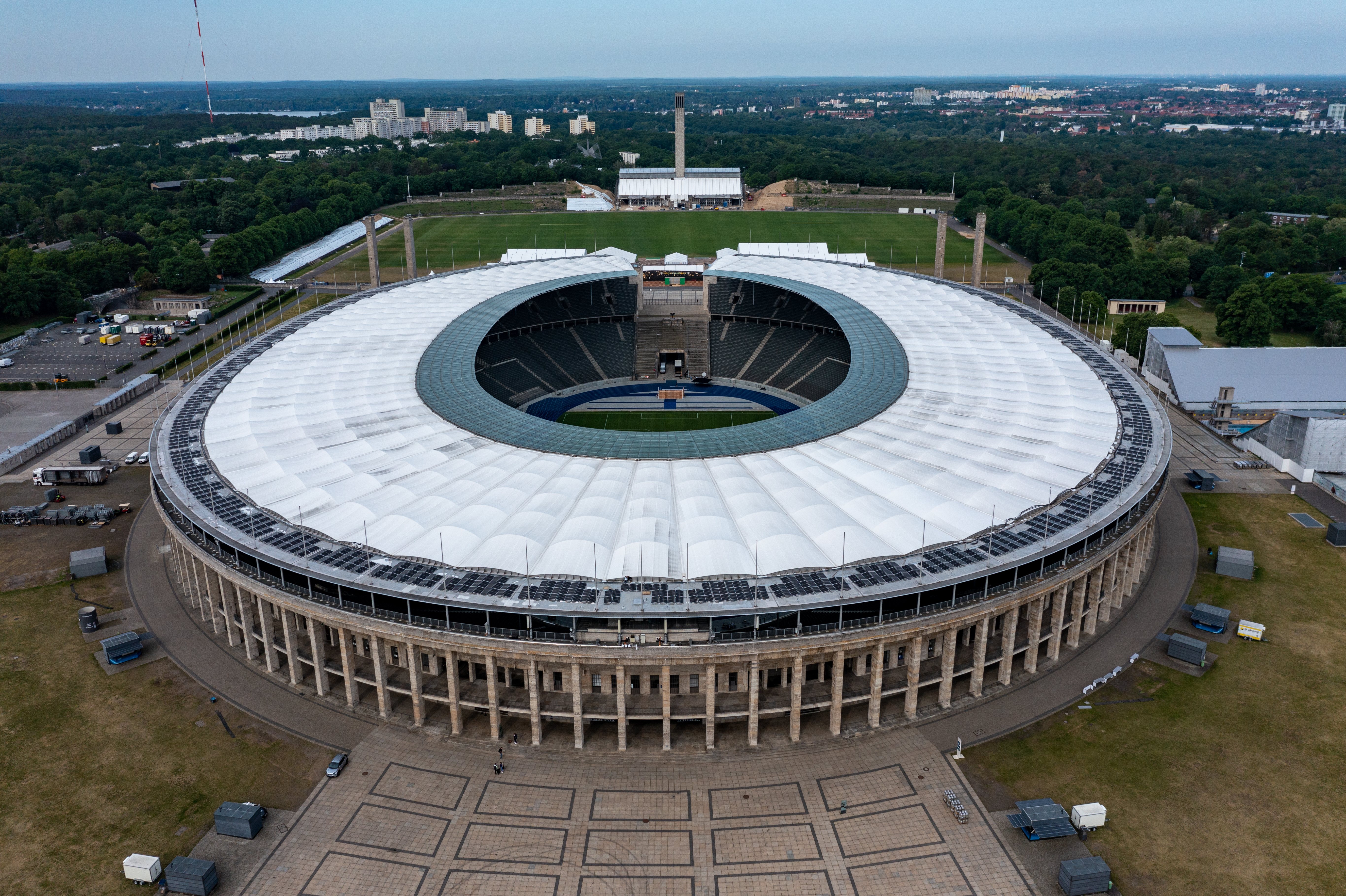 olympiastadion-berlin_1.jpg